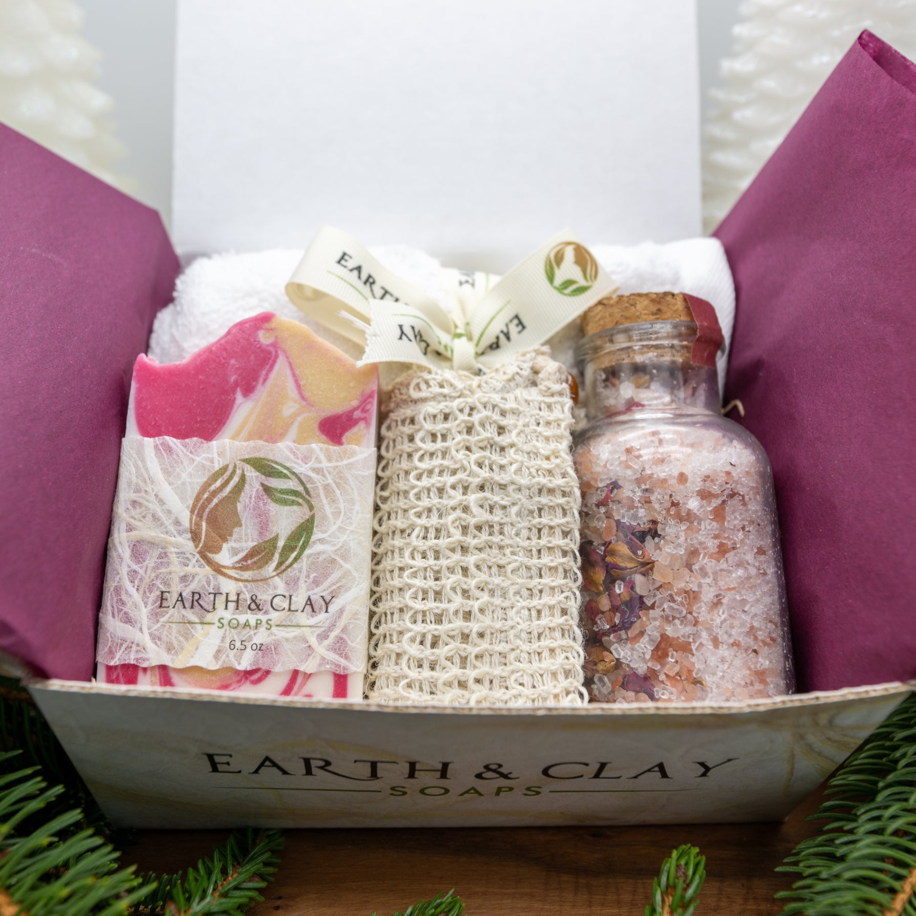 Custom Gift Box (Large Soap, Bath Salt, Exfoliating Soap Satchel & Luxurious Face Towel)